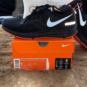 Nike Zoom Winflo 4 Shield